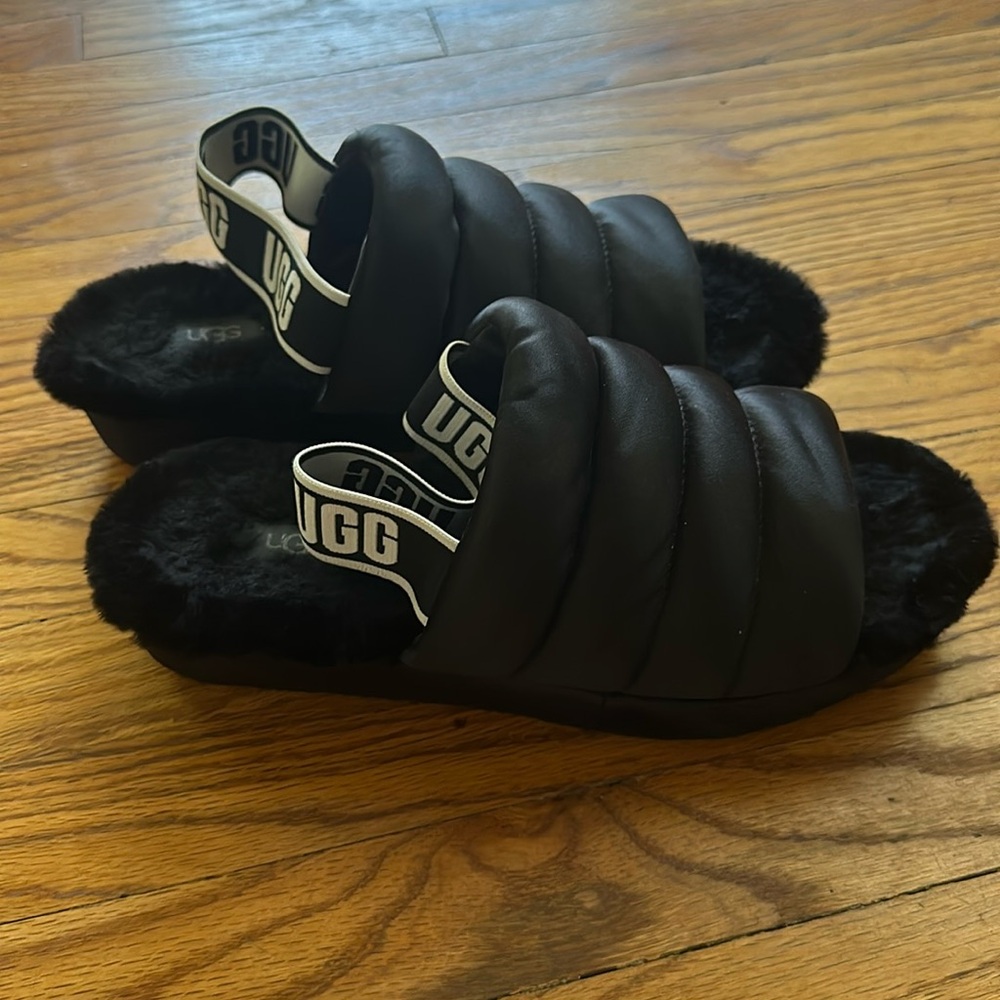 Ugg Fluff Yeah - image 1